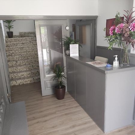 Hostal Cruce Villafranca Del Bierzo Exterior foto