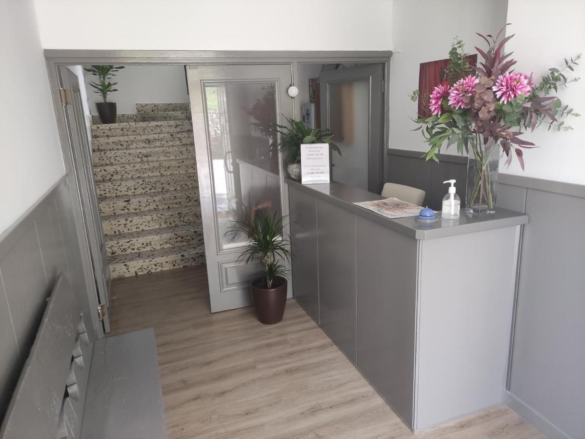 Hostal Cruce Villafranca Del Bierzo Exterior foto