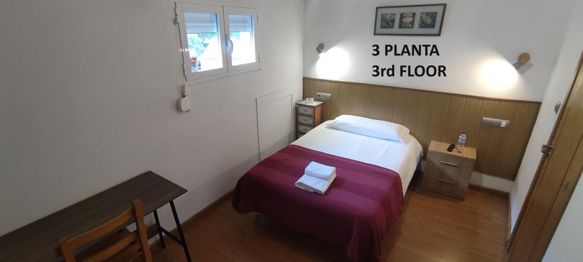 Hostal Cruce Villafranca Del Bierzo Exterior foto